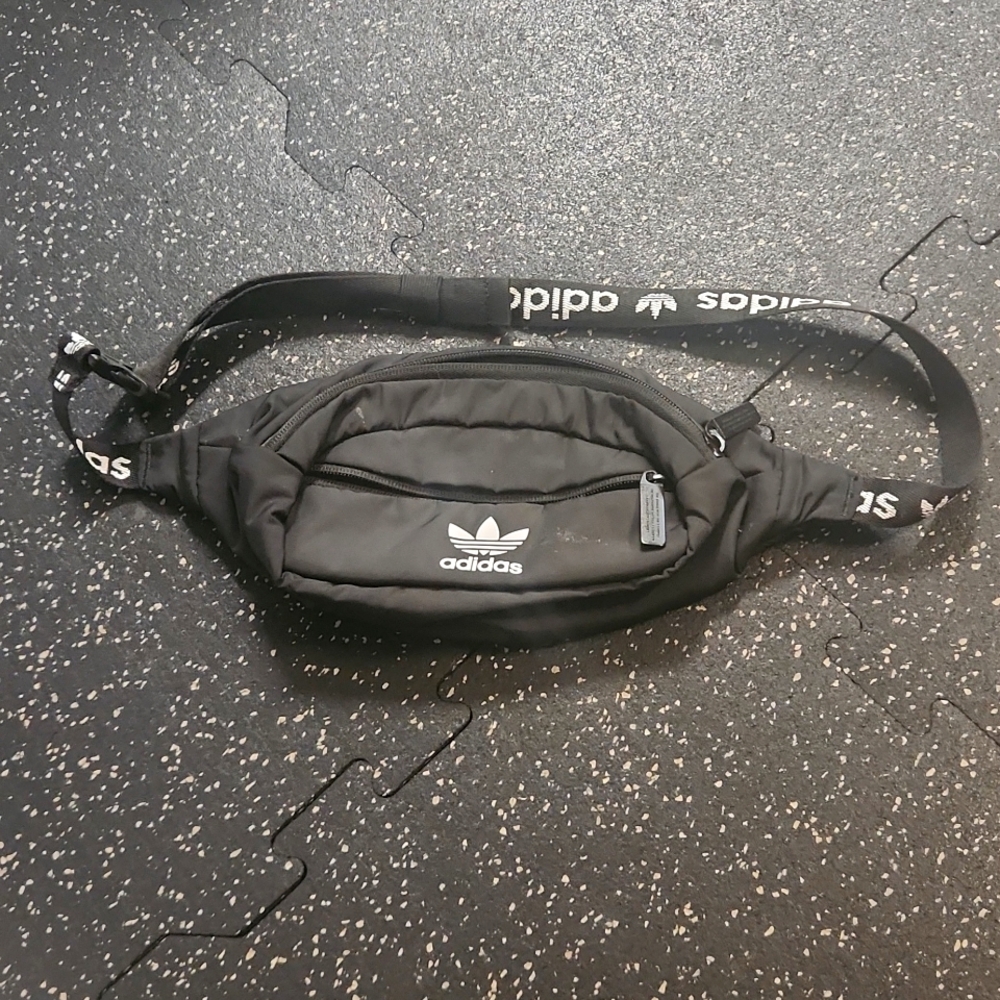 Adidas fanny pack